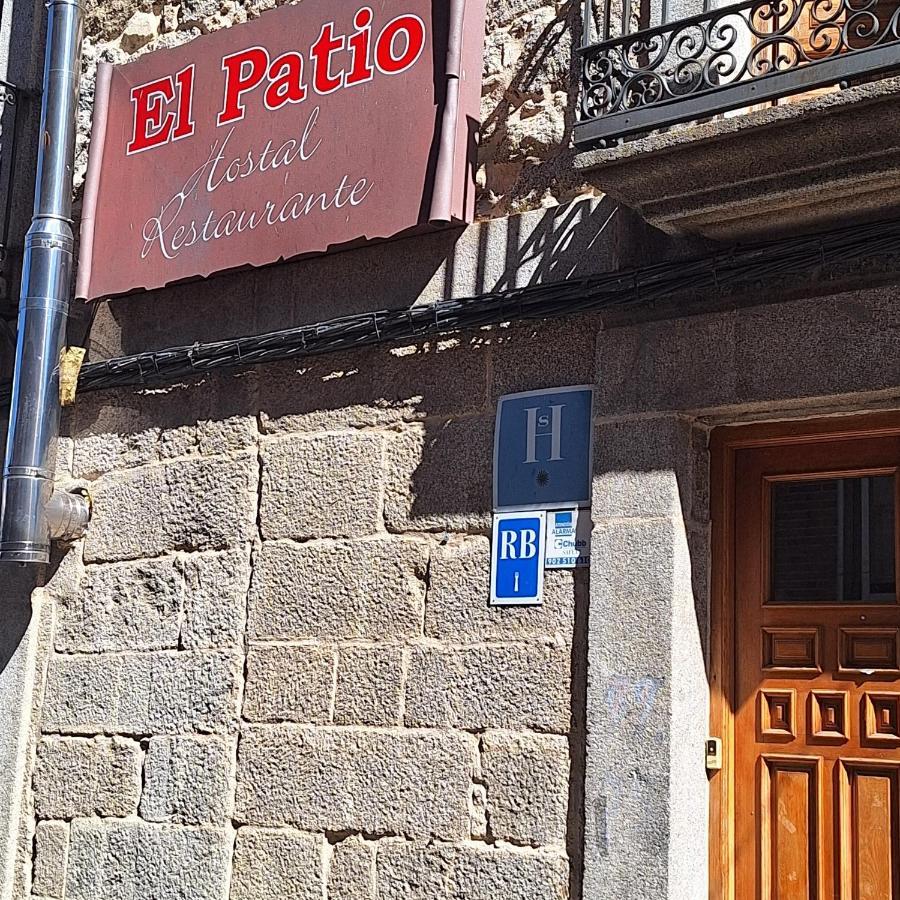 Hostal El Patio Restaurante San Bartolomé de Pinares 外观 照片